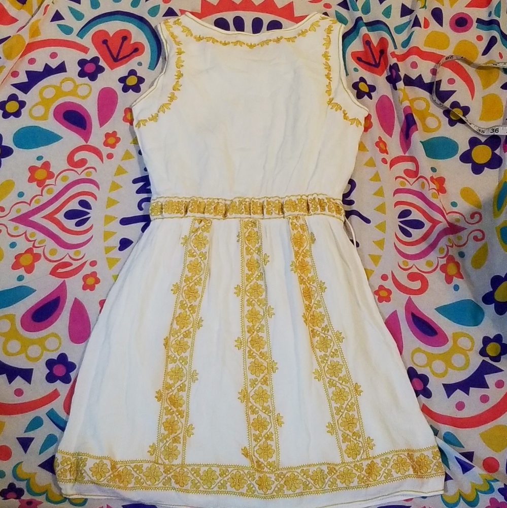 Gorgeous Gold Detail Fully Lined Sleeveless Dress - Picture 2 of 10